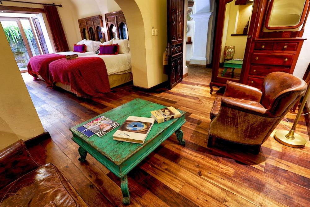 Pensativo House Hotel (Adults Only) 안티구아 과테말라 외부 사진