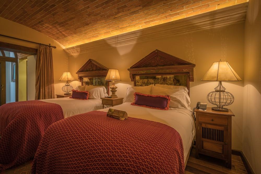 Pensativo House Hotel (Adults Only) 안티구아 과테말라 외부 사진